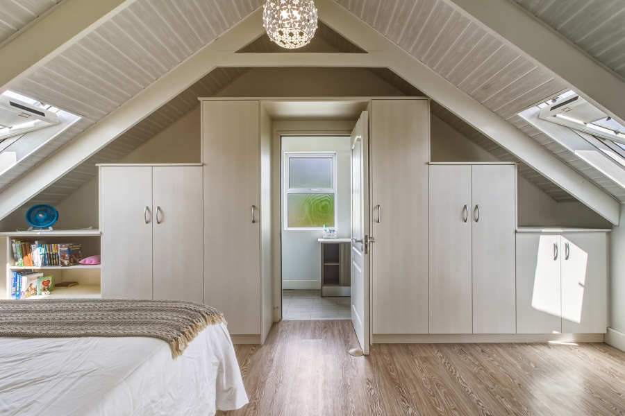 4 Bedroom Property for Sale in Croydon Vineyard Estate Western Cape